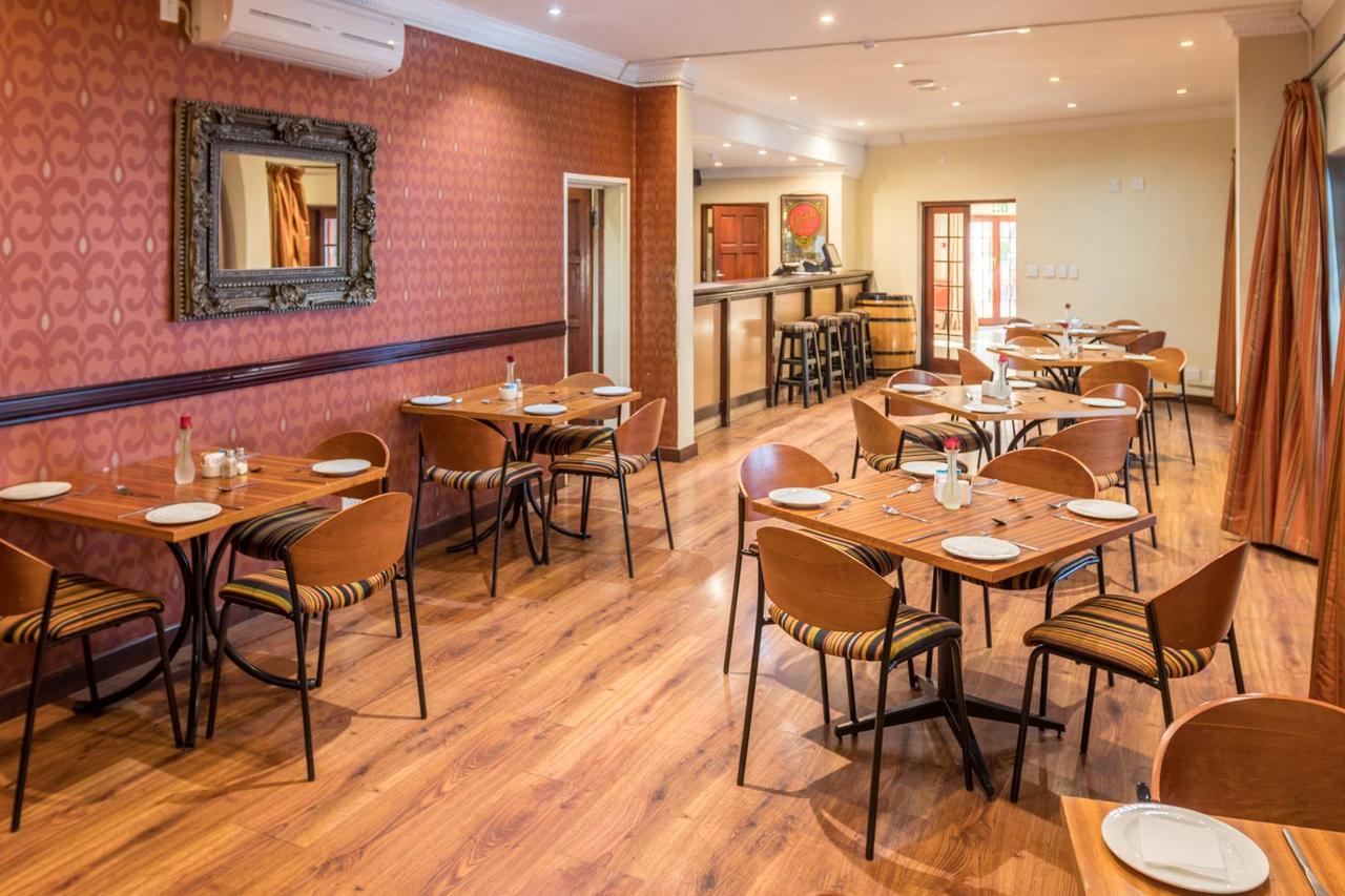 Constantia Hotel And Conference Centre Midrand Kültér fotó